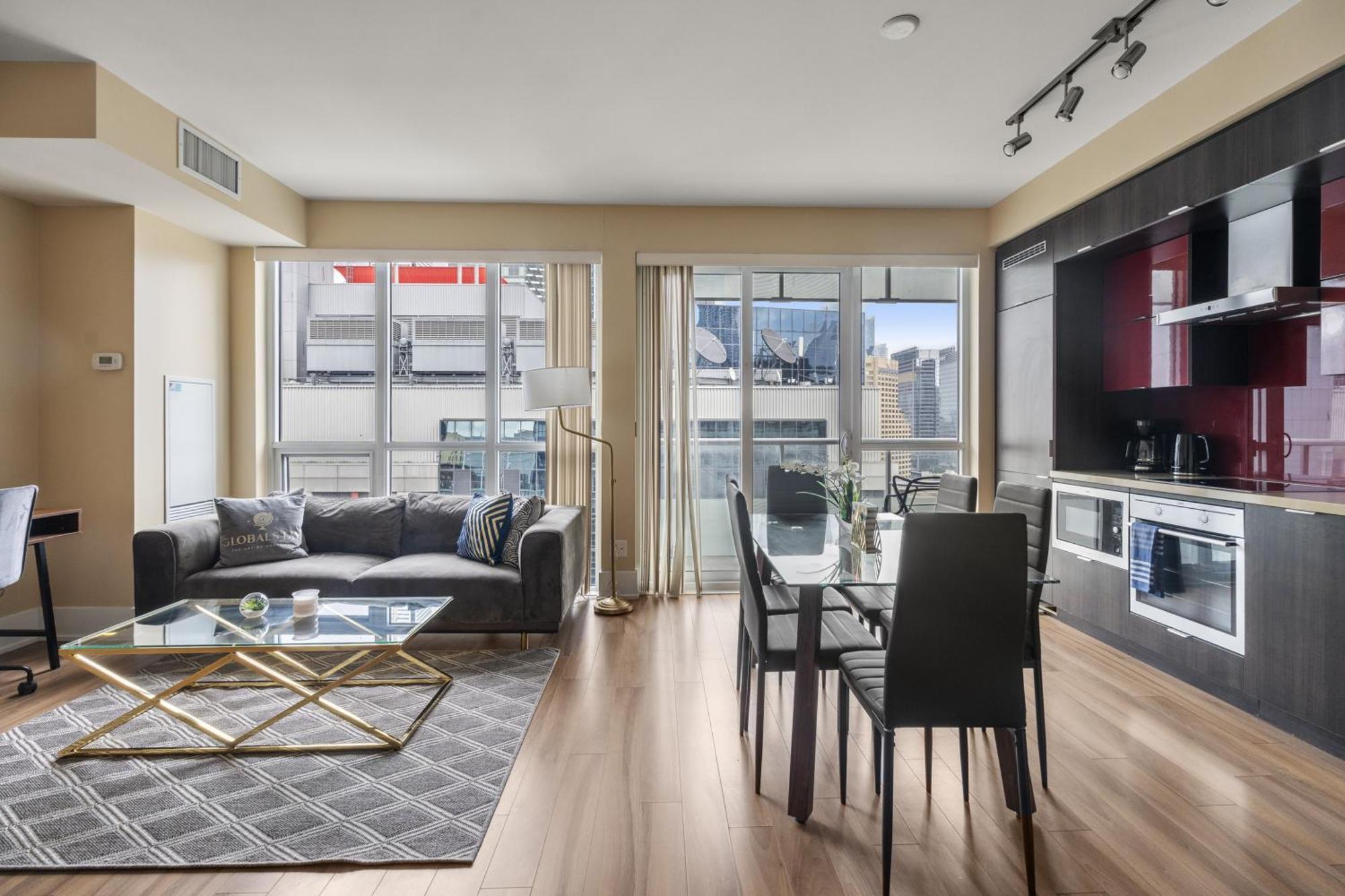 Globalstay Modern Downtown Apartment โตรอนโต ภายนอก รูปภาพ