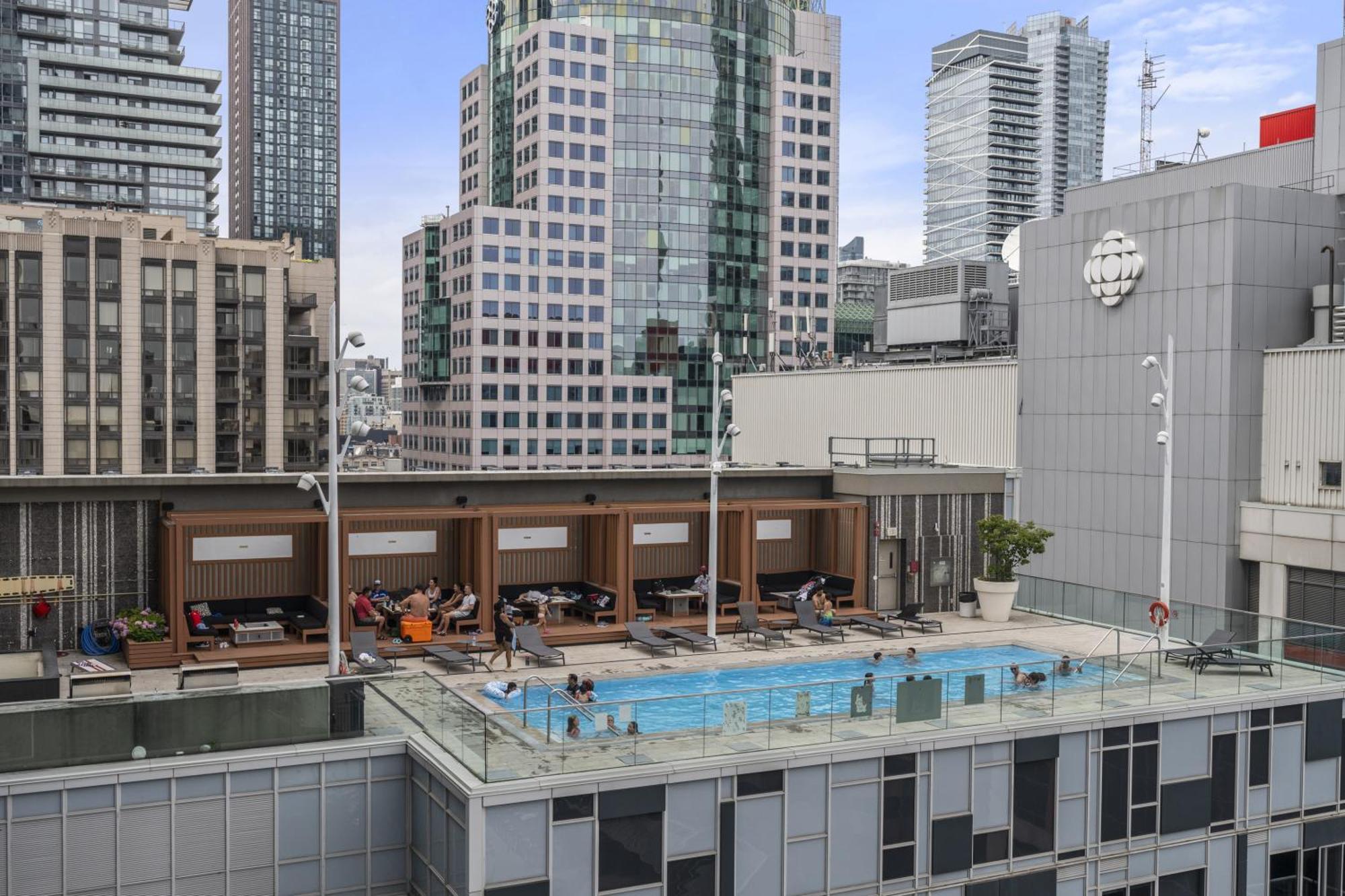 Globalstay Modern Downtown Apartment โตรอนโต ภายนอก รูปภาพ