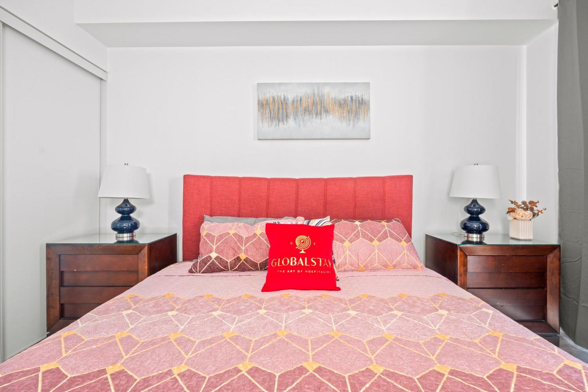 Globalstay Modern Downtown Apartment โตรอนโต ภายนอก รูปภาพ