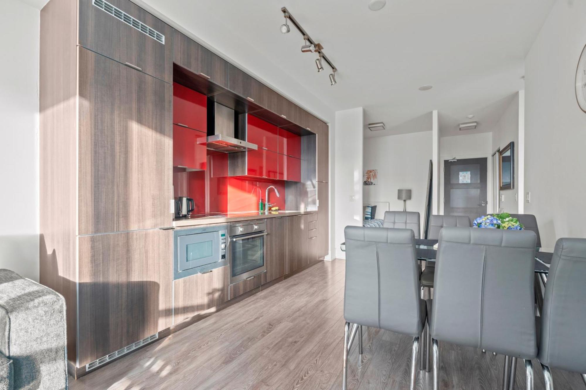 Globalstay Modern Downtown Apartment โตรอนโต ภายนอก รูปภาพ