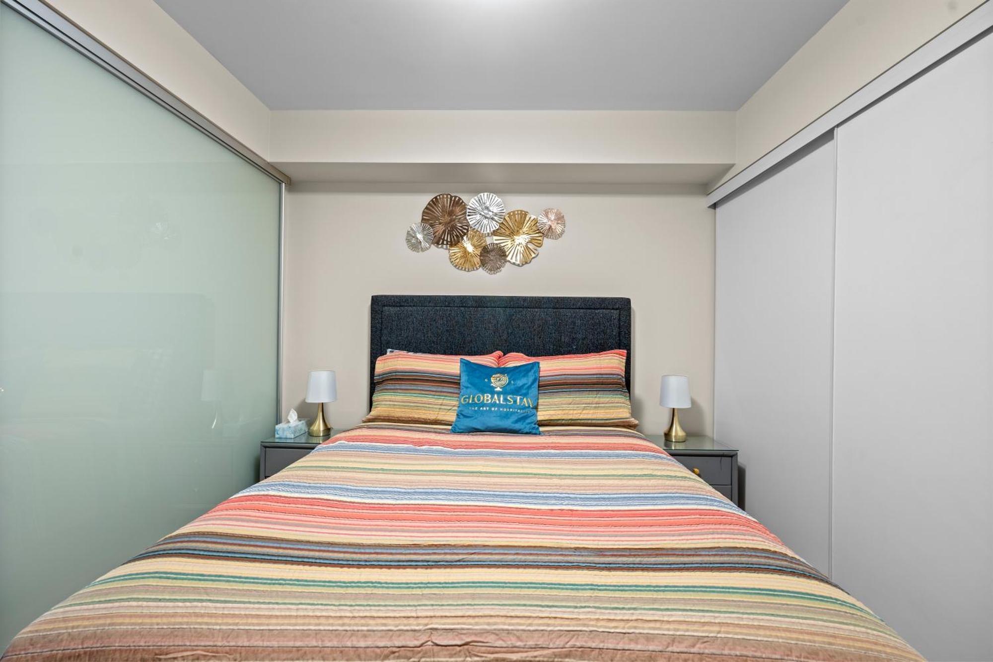Globalstay Modern Downtown Apartment โตรอนโต ภายนอก รูปภาพ