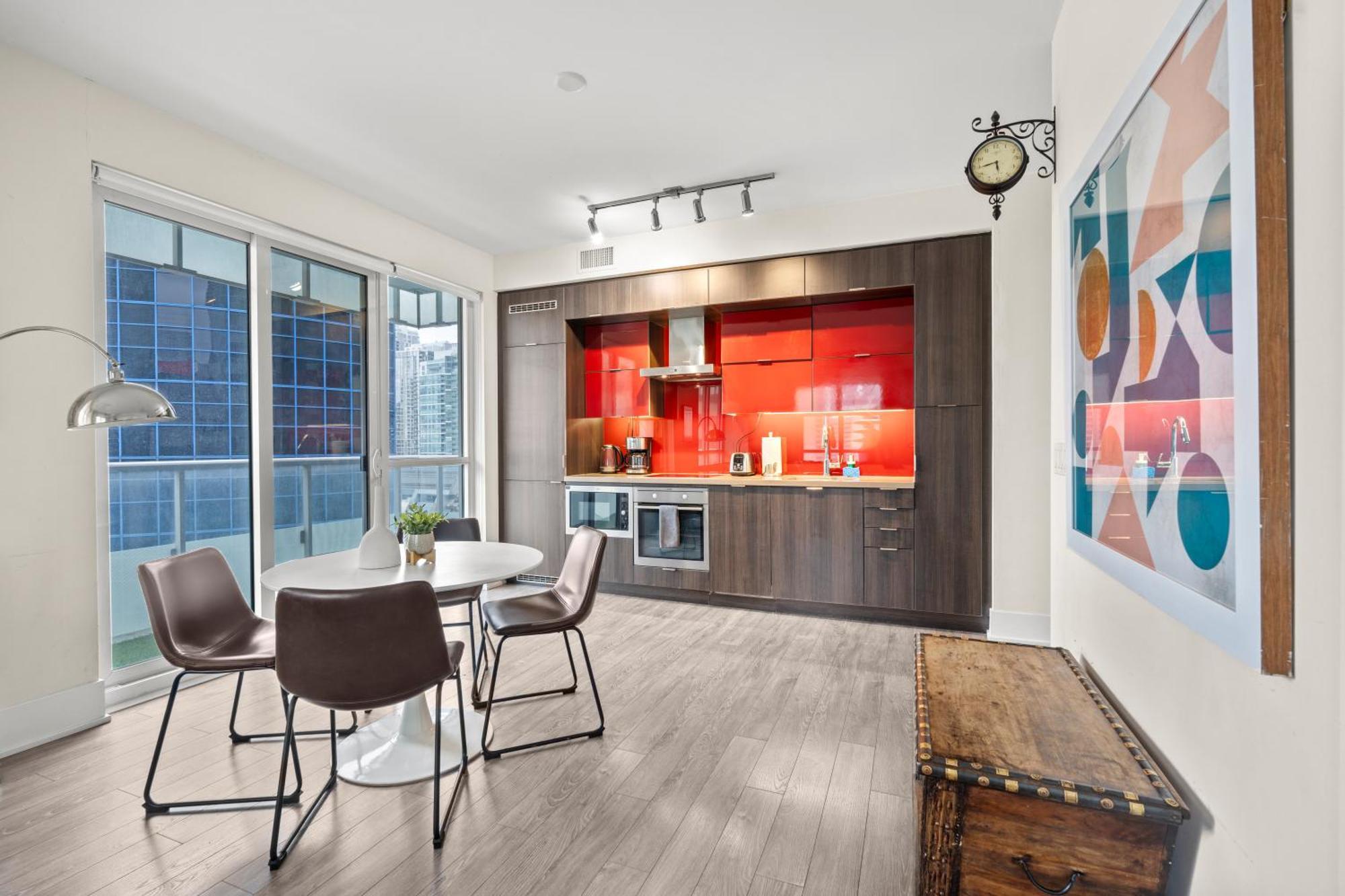 Globalstay Modern Downtown Apartment โตรอนโต ภายนอก รูปภาพ